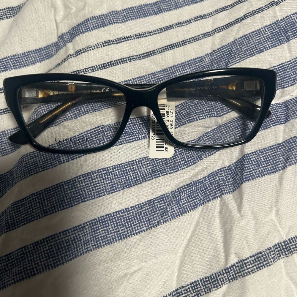 Gucci eyeglasses new